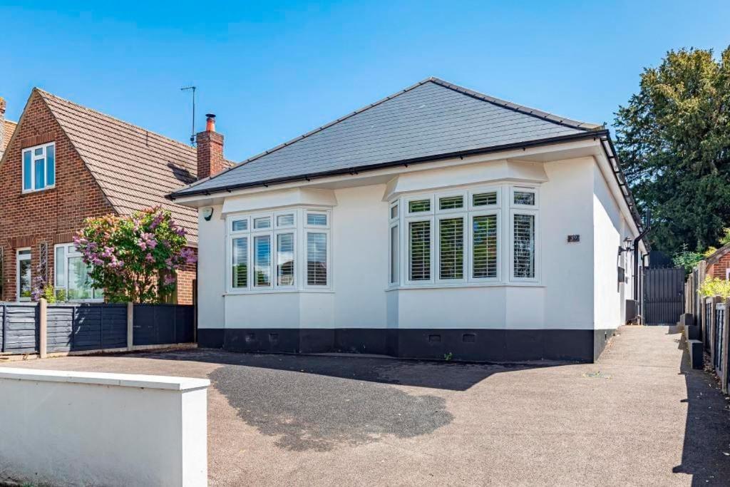 Bournecoast - Modern Bungalow Near River And Shops- Hb2079 Villa Bournemouth Exteriör bild